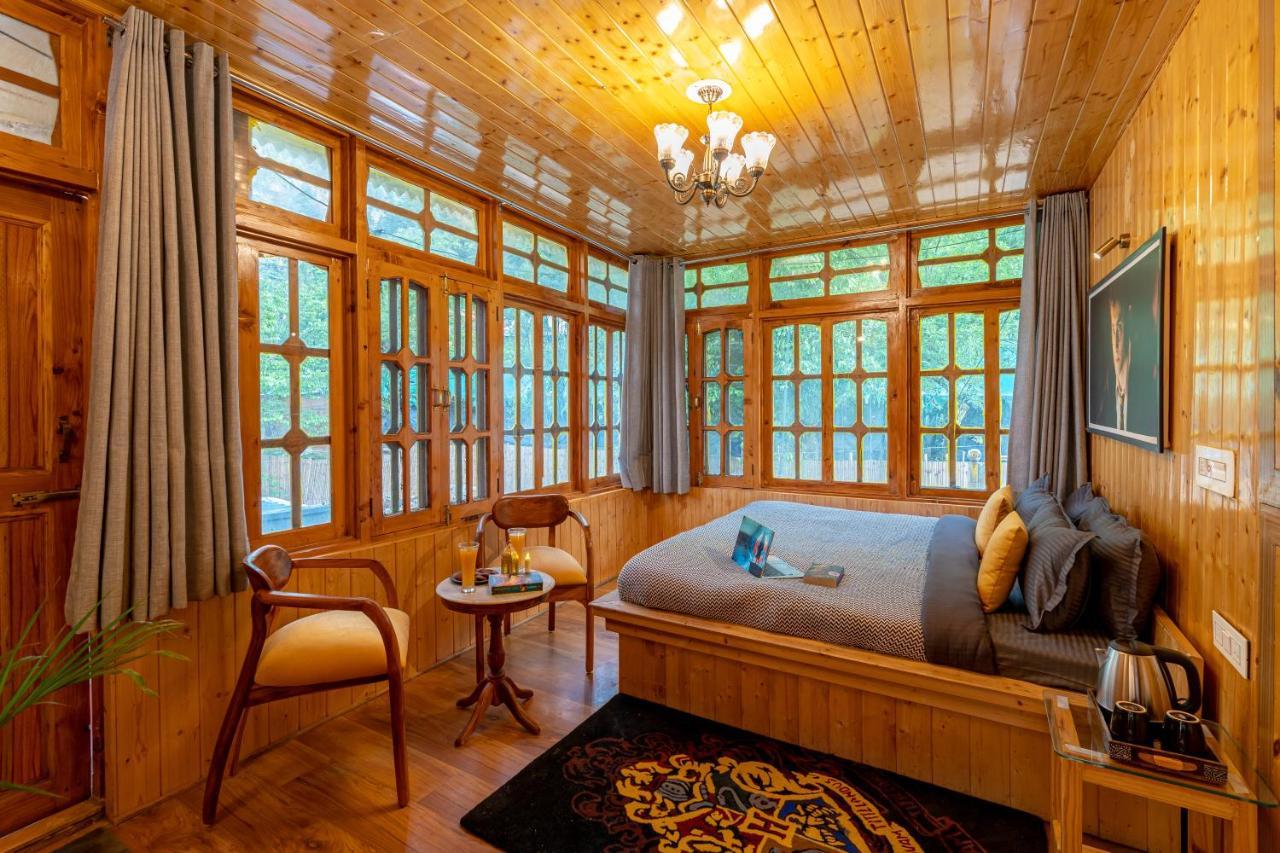 Whoopers Boutique Kasol Hostel Exterior photo