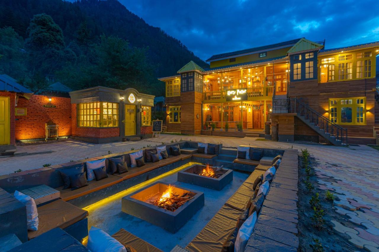 Whoopers Boutique Kasol Hostel Exterior photo