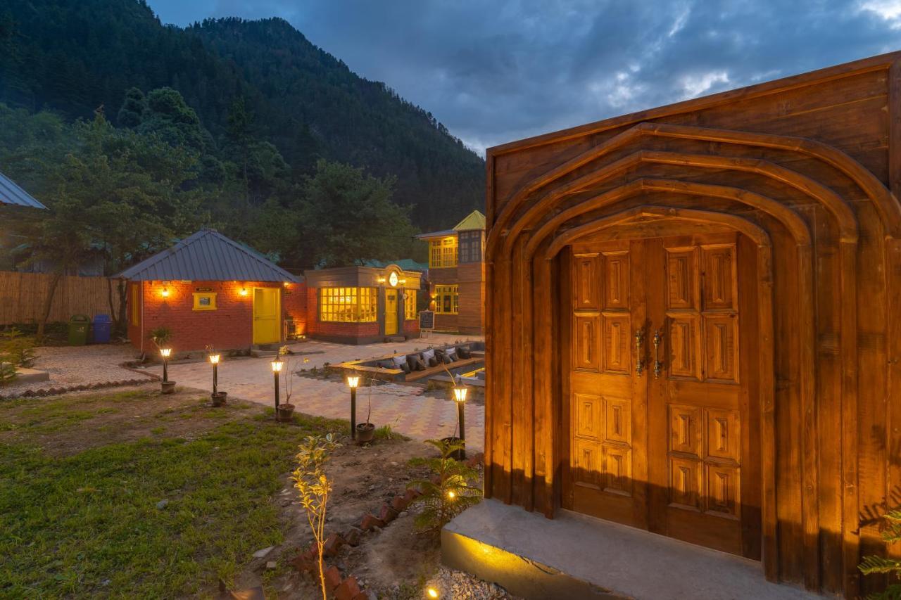 Whoopers Boutique Kasol Hostel Exterior photo