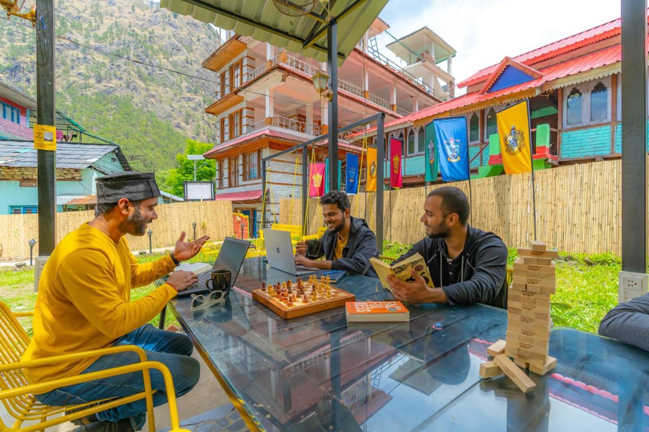 Whoopers Boutique Kasol Hostel Exterior photo