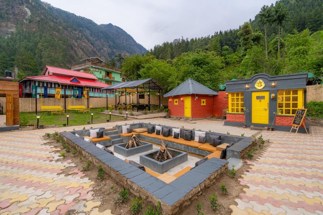 Whoopers Boutique Kasol Hostel Exterior photo